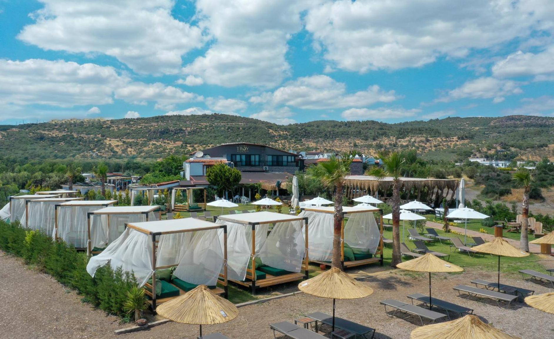 Assos Troy Beach Hotel Exterior photo
