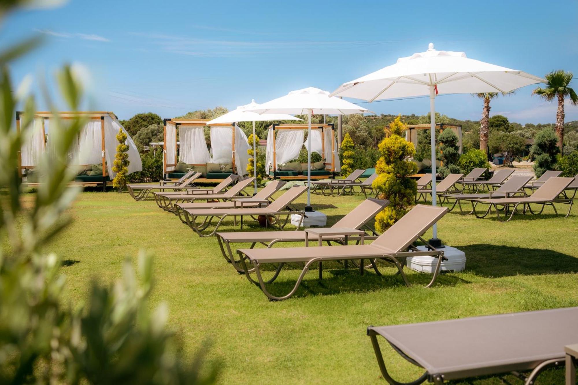 Assos Troy Beach Hotel Exterior photo